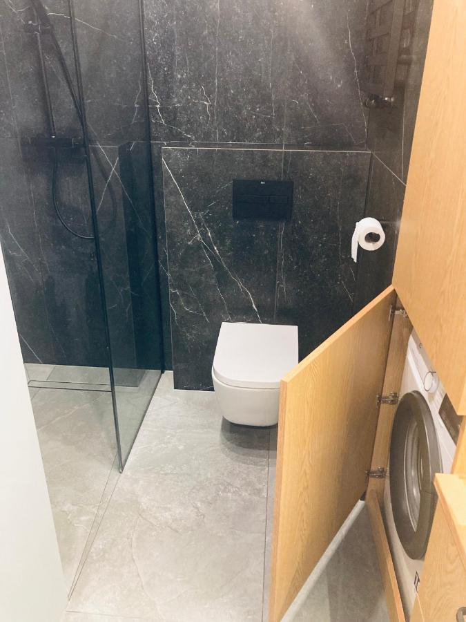 Garden Apartment Free Parking Place Gdansk Bagian luar foto