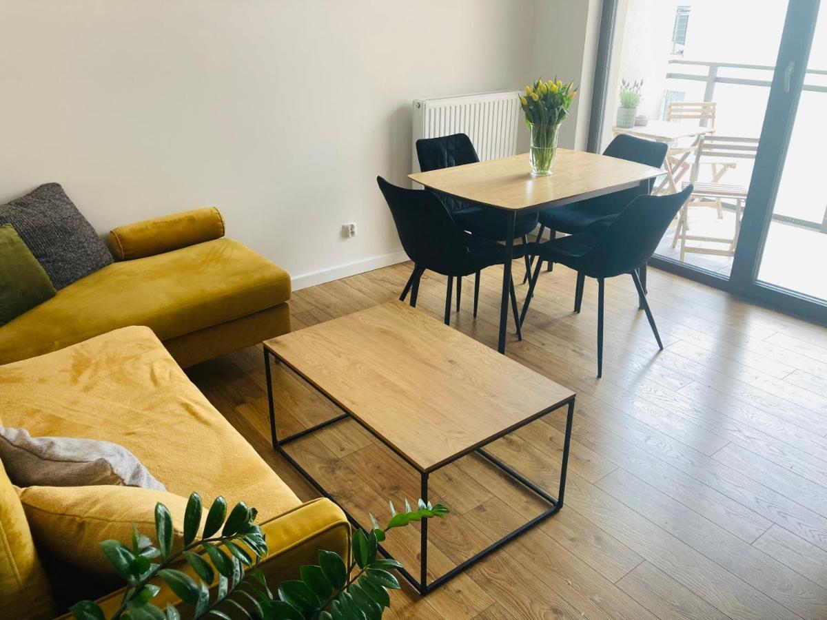 Garden Apartment Free Parking Place Gdansk Bagian luar foto